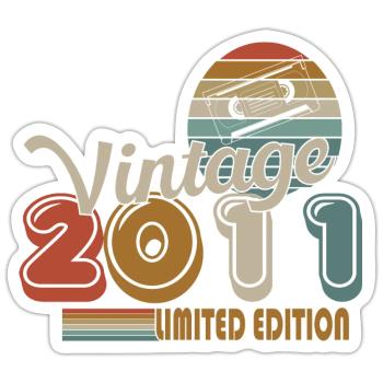 2011 - Sticker taille S (10 x 10 cm) - blanc mat - Devant