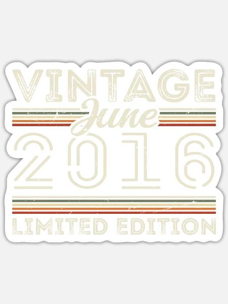 Juni 2016 Juni Geburtstagsgeschenk Juni 2016 - Sticker Größe S (10 x 10 cm) - Mattweiß