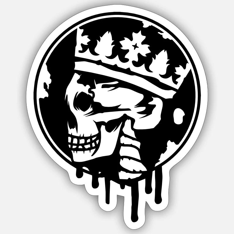 Skull with a crown Sticker size S (10 x 10 cm)