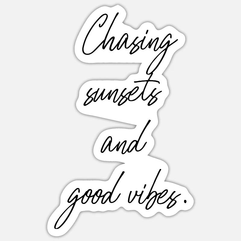 Chasing sunsets - Sticker Größe S (10 x 10 cm) - Mattweiß