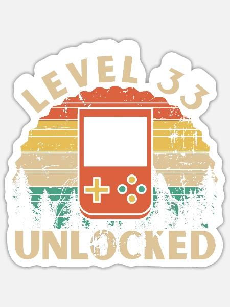 Stufe 33 freigeschaltet - Sticker Größe S (10 x 10 cm) - Mattweiß