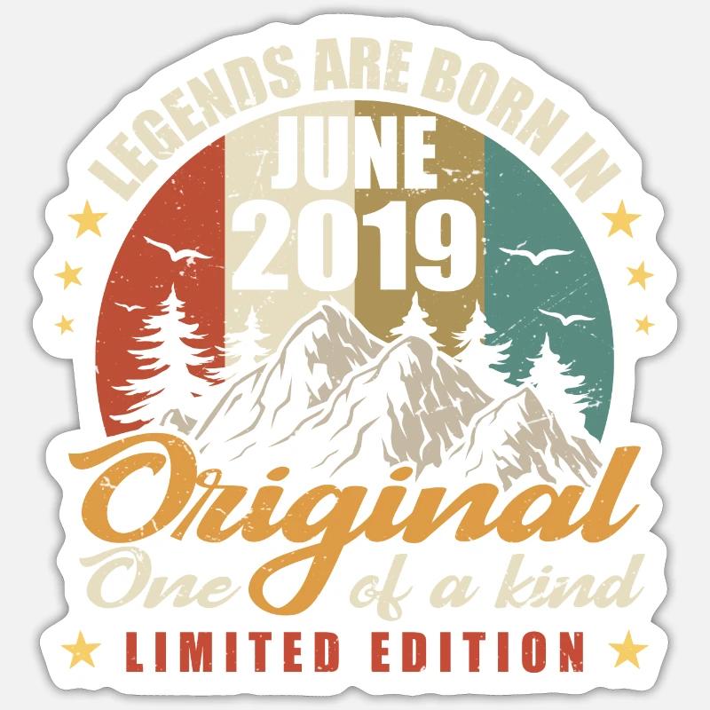 Ursprüngliche Legenden wurden im Juni 2019 geboren - Sticker Größe S (10 x 10 cm) - Mattweiß