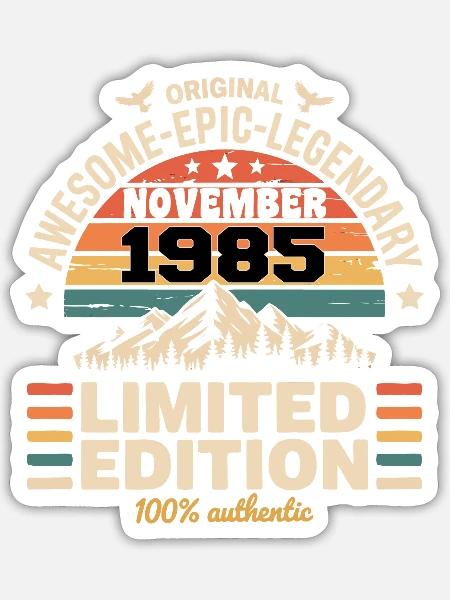 November 1985 Rückblick November 1985 - Sticker Größe S (10 x 10 cm) - Mattweiß