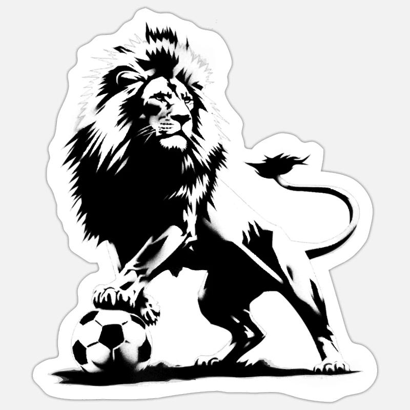Leone che gioca a calcio - Sticker formato S (10 x 10 cm) - bianco opaco