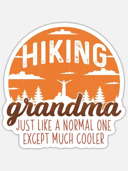 Oma Wandern Wanderung Großmutter Geschenk - Sticker Größe S (10 x 10 cm) - Mattweiß