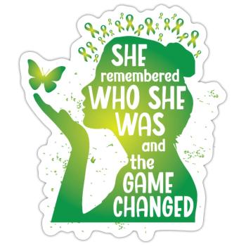 She remebered who she was - Sticker Größe S (10 x 10 cm) - Mattweiß - Vorne