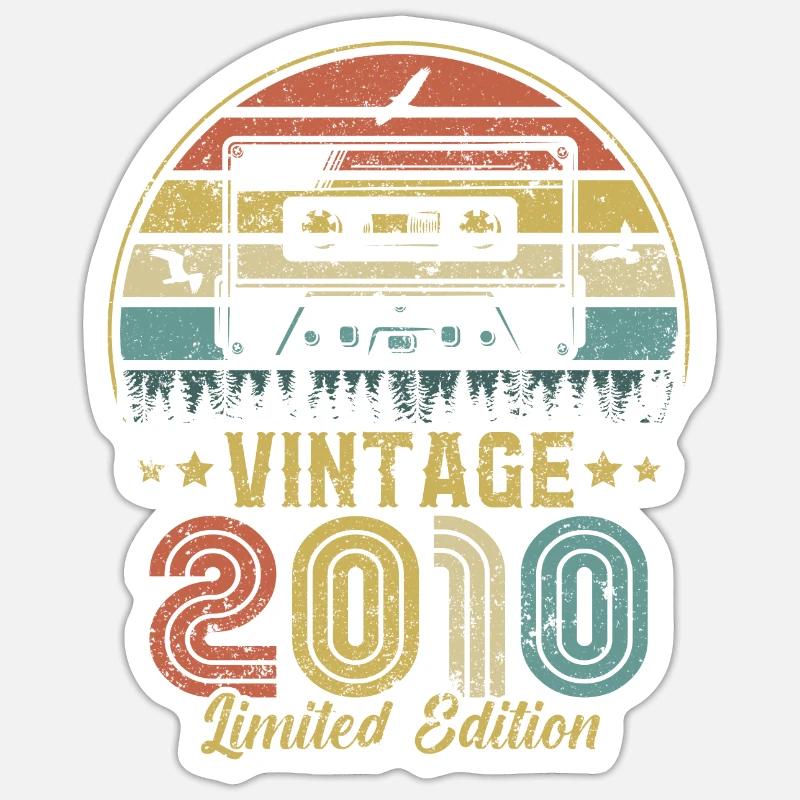 Cassette vintage 2010 - Sticker taille S (10 x 10 cm) - blanc mat