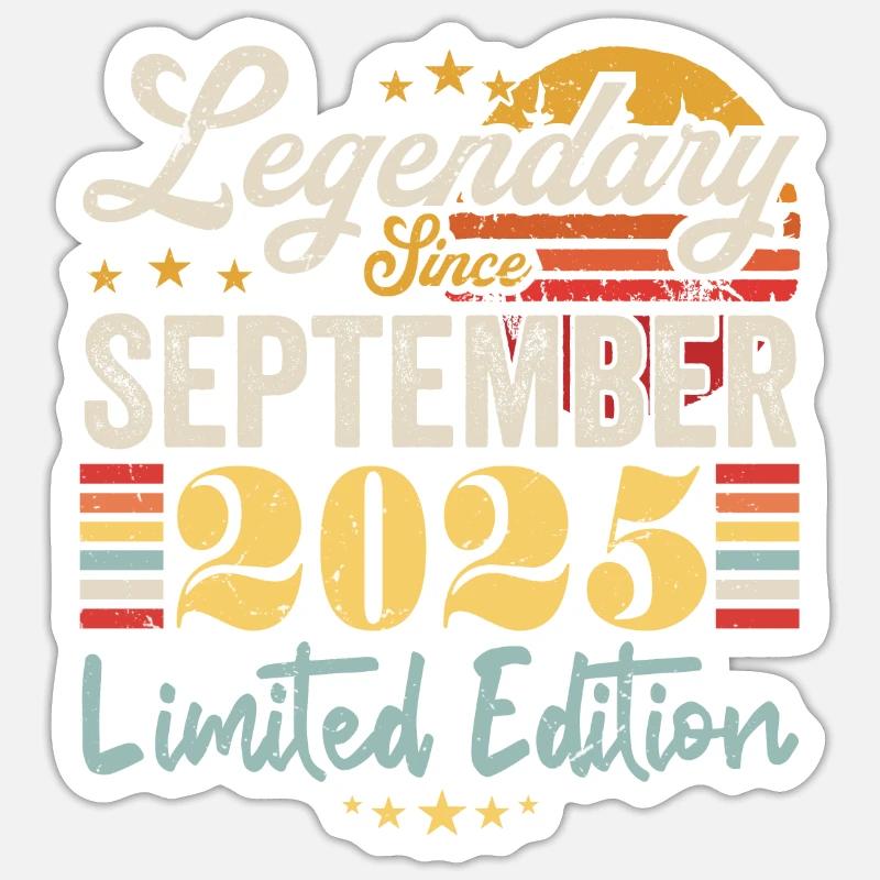 Bildunterschrift September 2025 Jubiläumsgeschenk 2025 - Sticker Größe S (10 x 10 cm) - Mattweiß