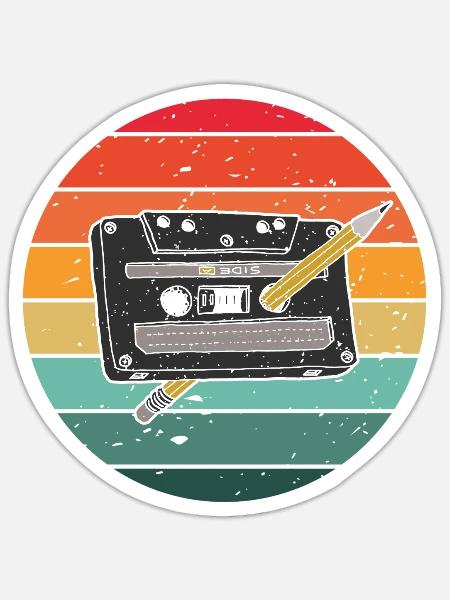 80er Jahre Kassette 1990er Bleistift Wickelkassette - Sticker Größe S (10 x 10 cm) - Mattweiß