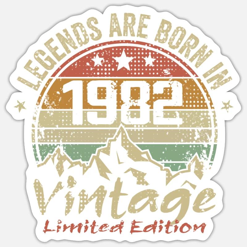Die Legenden wurden in den Jahren 1982 - 1982 geboren - Sticker Größe S (10 x 10 cm) - Mattweiß