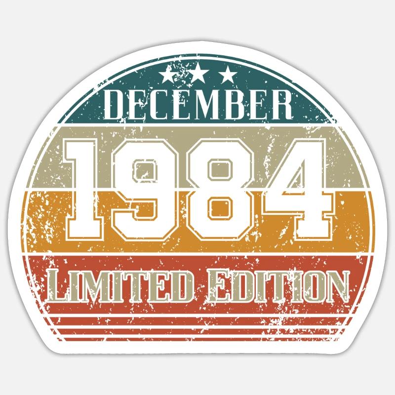 Anniversaire - Edition Limitée Décembre 1984 - Sticker taille S (10 x 10 cm) - blanc mat