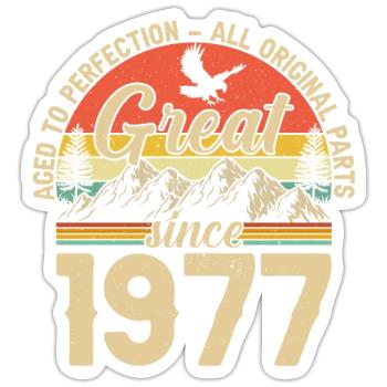 1977 - Ein legendäres Jahr - Sticker Größe S (10 x 10 cm) - Mattweiß - Vorne