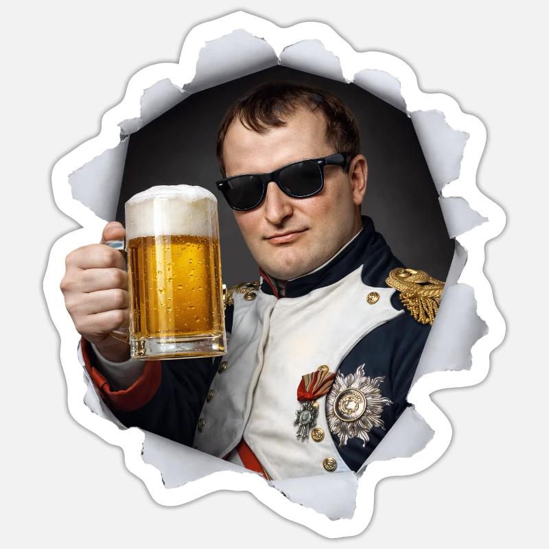 Napoleon hält ein Bier - Sticker Größe S (10 x 10 cm) - Mattweiß