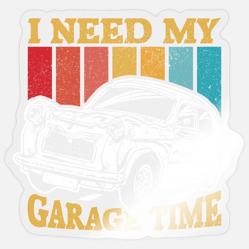 I Need My Garage Time - Auto Liebhaber Geschenk - Sticker Größe S (10 x 10 cm) - Transparent glänzend