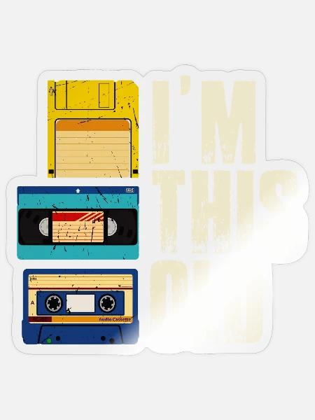 I'm This Old Retro 80er 90er Kassette - Sticker Größe S (10 x 10 cm) - Transparent glänzend