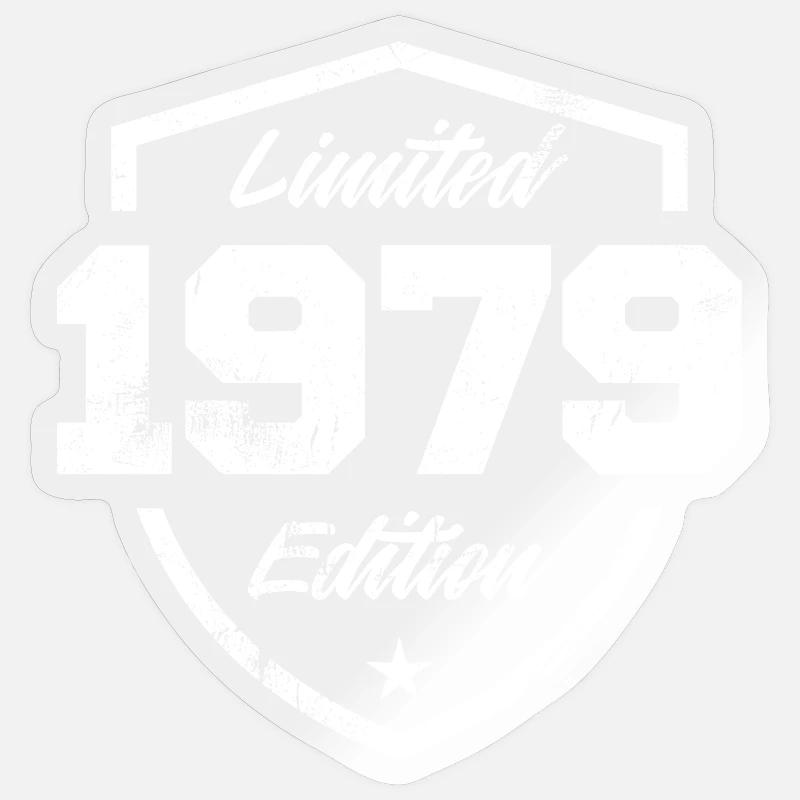 1979 année de naissance battue et rayée - Sticker taille S (10 x 10 cm) - brillant transparent