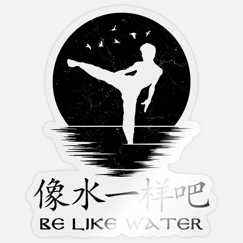 Sei wie Wasser - Sticker Größe S (10 x 10 cm) - Transparent glänzend