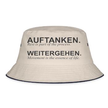 Auftanken und Weitergehen Spruchdesign - Bucket Hat - Natur/Navy - Vorne