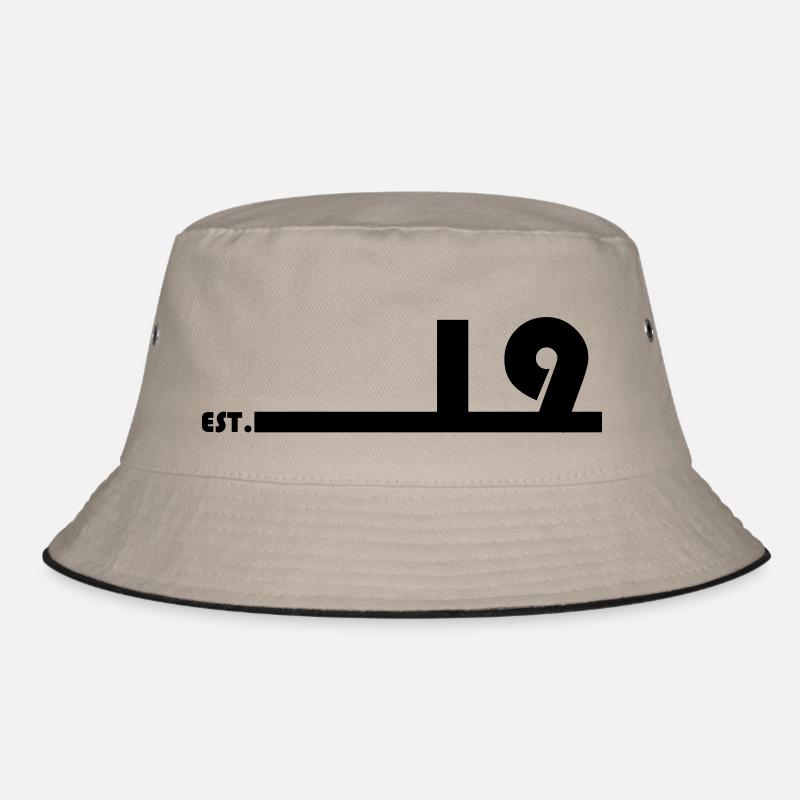 19_Black Bucket Hat