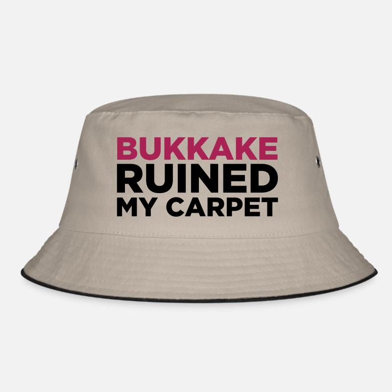 Bukkake a ruiné mon tapis! Bob