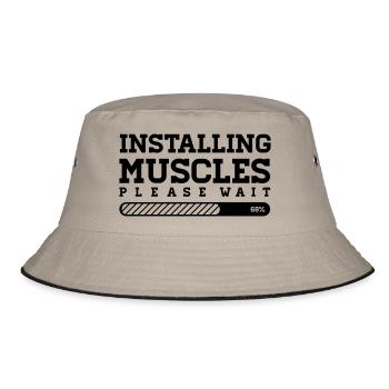 INSTALLING MUSCLES - PLEASE WAIT - Bucket Hat - Khaki/Schwarz - Vorne