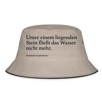 Unter einem liegenden Stein fließt das Wasser nic - Bucket Hat - Khaki/Schwarz - Vorne