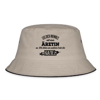 Leg dich niemals mit einer Ärztin an - Bucket Hat - Khaki/Schwarz - Vorne