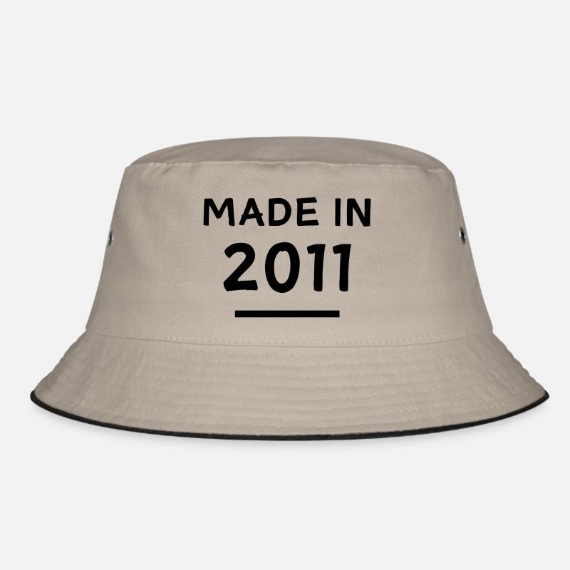 Fabriqué en 2011 - Année de naissance / Anniversaire Bob