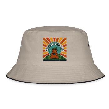 Cozy Bear Coffee Mountain – Vintage-Wildnis - Bucket Hat - Khaki/Schwarz - Vorne