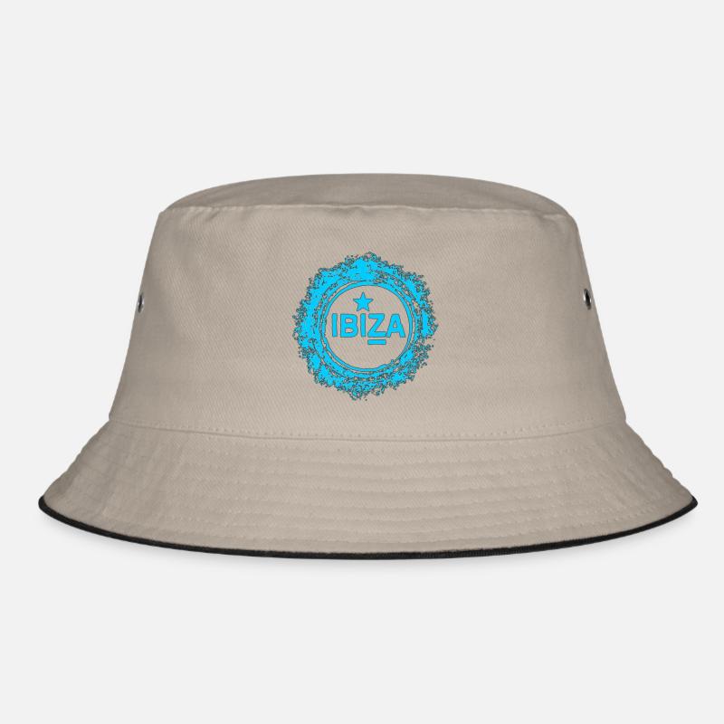 Conception de l’eau d’Ibiza avec étoile Bob