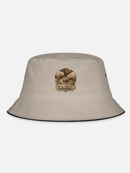Crafted Watch: Eine Sekunde Handwerk Uhren - Bucket Hat - Khaki/Schwarz
