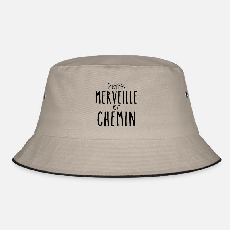Ein kleines Wunder auf dem Weg Bucket Hat