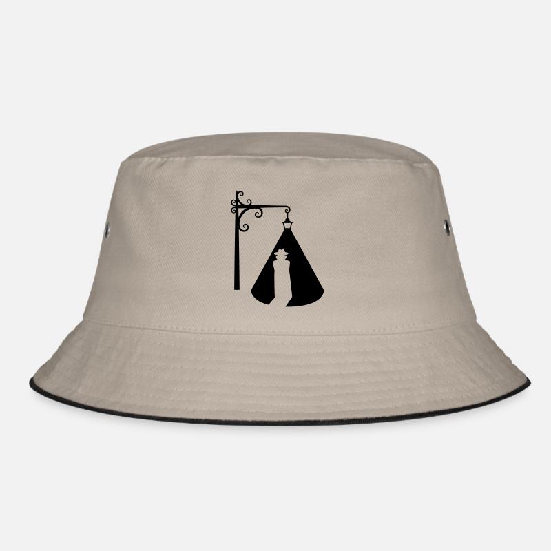 Mann unter Straßenlaterne Silhouette Bucket Hat