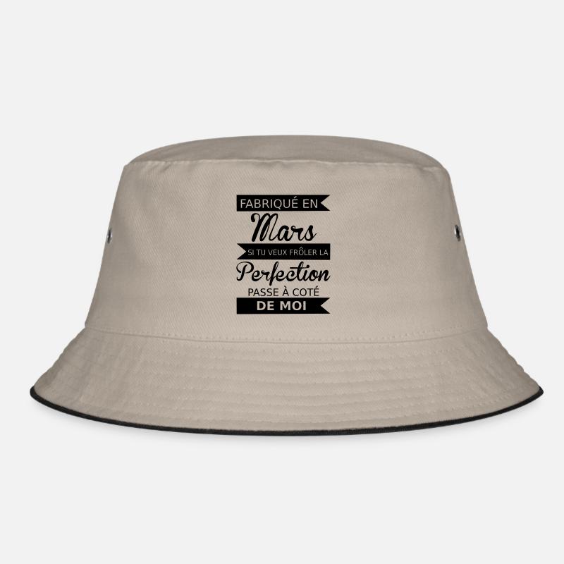 Fabriqué en mars Bucket Hat