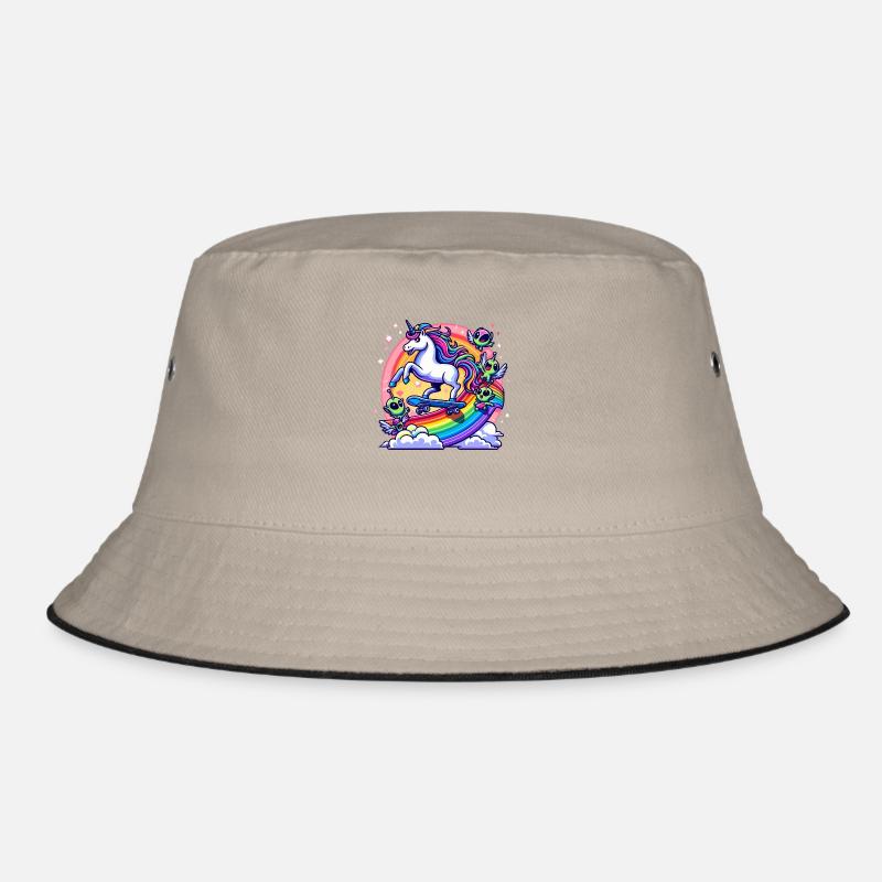 Einhorn auf einem Skateboard auf einem Regenbogen mit Aliens Bucket Hat