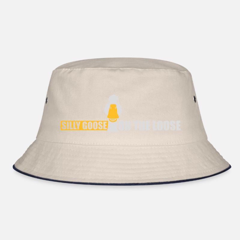 goose on the loose Bucket Hat