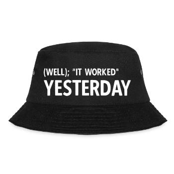Software Ingenieur Informatiker Programmierer - Bucket Hat - Schwarz - Vorne - Lela (165cm)