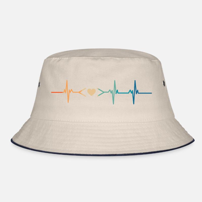 Heartbeat Coding Liebe Bucket Hat