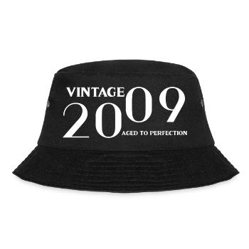 Jahrgang 2009 bis zur Perfektion gereift - Bucket Hat - Schwarz - Vorne - Lela (165cm)