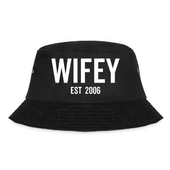 Wifey Est 2006 - Bucket Hat - Schwarz - Vorne - Lela (165cm)