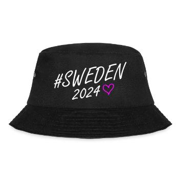Schweden 2024 Herz Reise - Bucket Hat - Schwarz - Vorne - Lela (165cm)