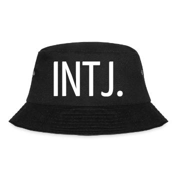 INTJ. - Bucket Hat - Schwarz - Vorne - Lela (165cm)