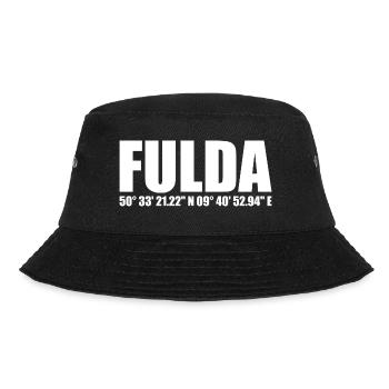 Fulda Koordinaten - Bucket Hat - Schwarz - Vorne - Lela (165cm)