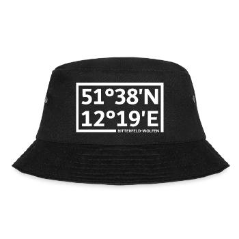 Bitterfeld-Wolfen Koordinaten - Bucket Hat - Schwarz - Vorne - Lela (165cm)