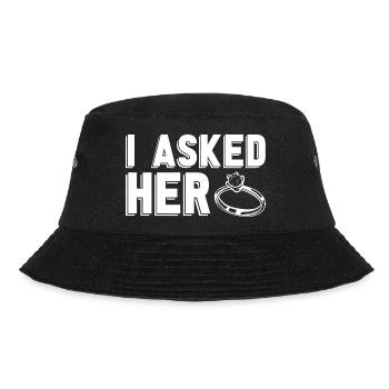 Marriage Proposal Fiance Couple Gift Engagement - Bucket Hat - black - Front - Lela (165cm)