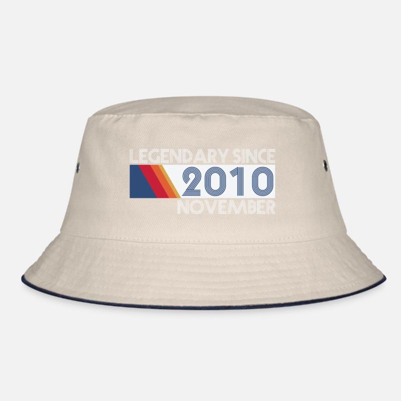 Retro SiFi Legendary since November 2010 - Geburts Bucket Hat