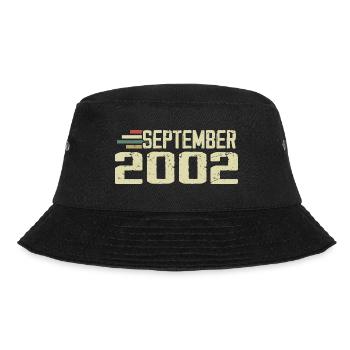 September 2002 Vintage Geschenkidee September 2002 - Bucket Hat - Schwarz - Vorne - Lela (165cm)