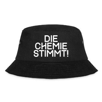 DIE CHEMIE STIMMT - Bucket Hat - Schwarz - Vorne - Lela (165cm)