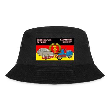 Egal was du fährst Hauptsache es kommt aus´m Osten - Bucket Hat - Schwarz - Vorne - Lela (165cm)