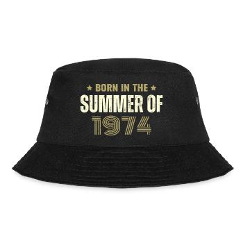 Jahrgang 1974 Jahrgang 1974 Geburtstagsgeschenk - Bucket Hat - Schwarz - Vorne - Lela (165cm)